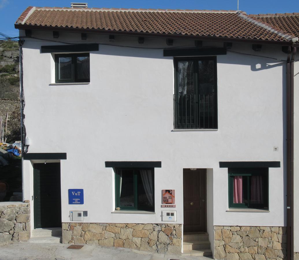 Pensjonat El Huertecito Navarredonda de Gredos Zewnętrze zdjęcie